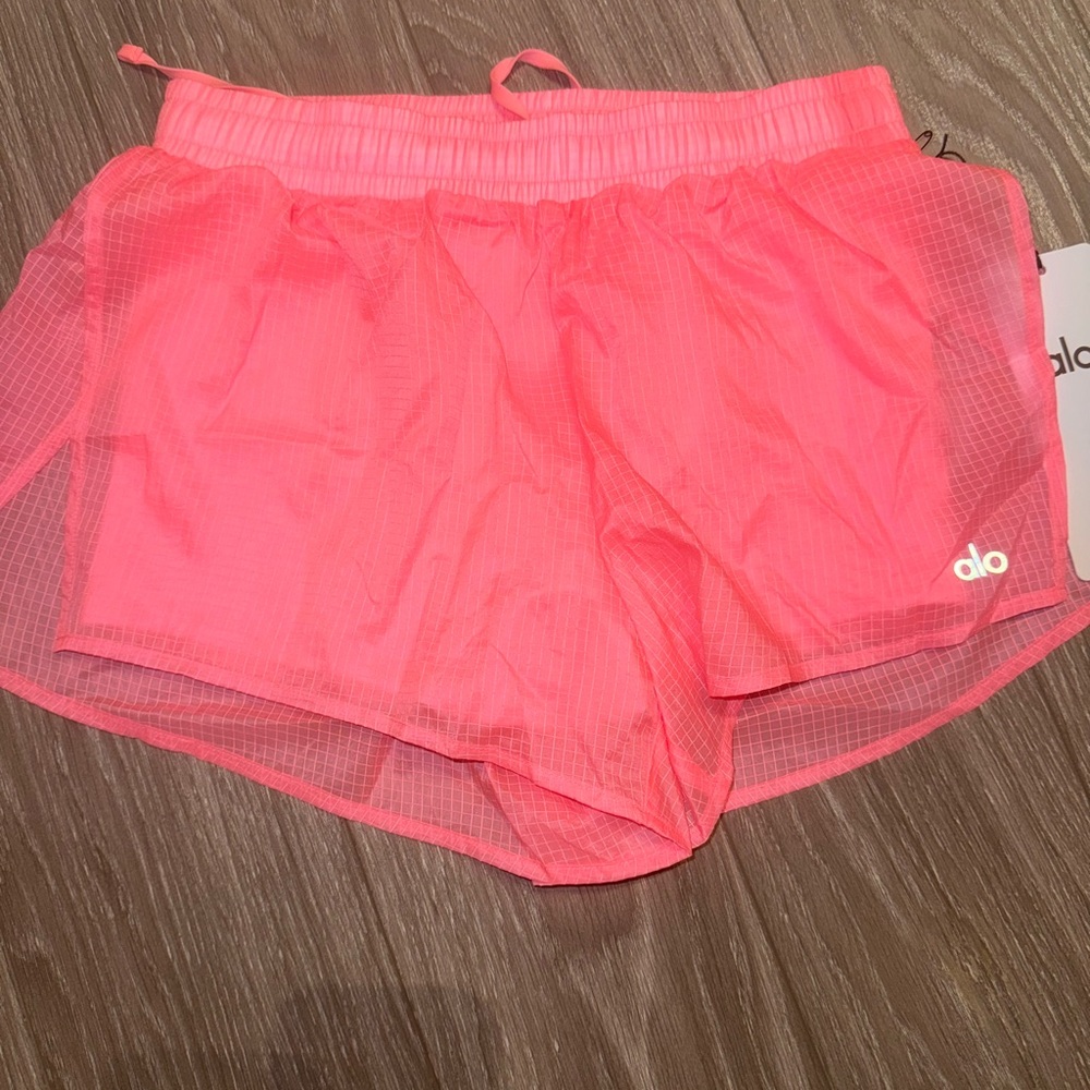 ALO Yoga Women's Vibrant Pink Mesh Athletic Shorts